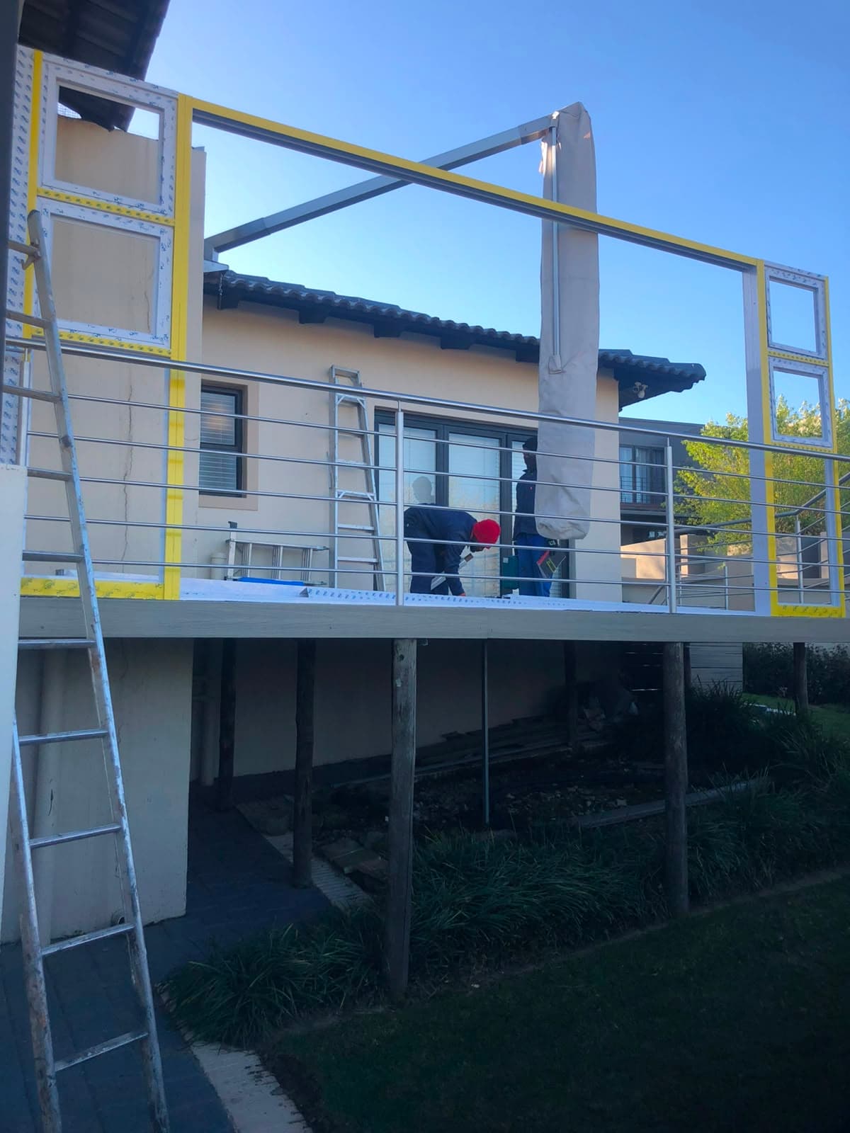 Tailor-Made Aluminium Patio Enclosure project photo 5