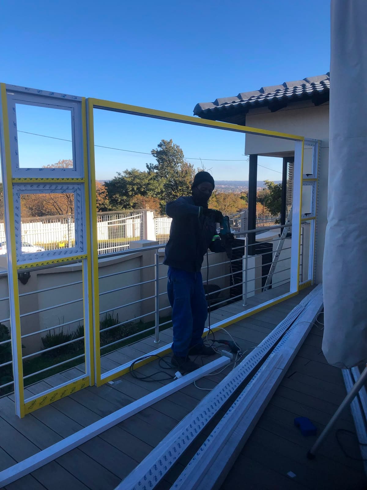 Tailor-Made Aluminium Patio Enclosure project photo 6